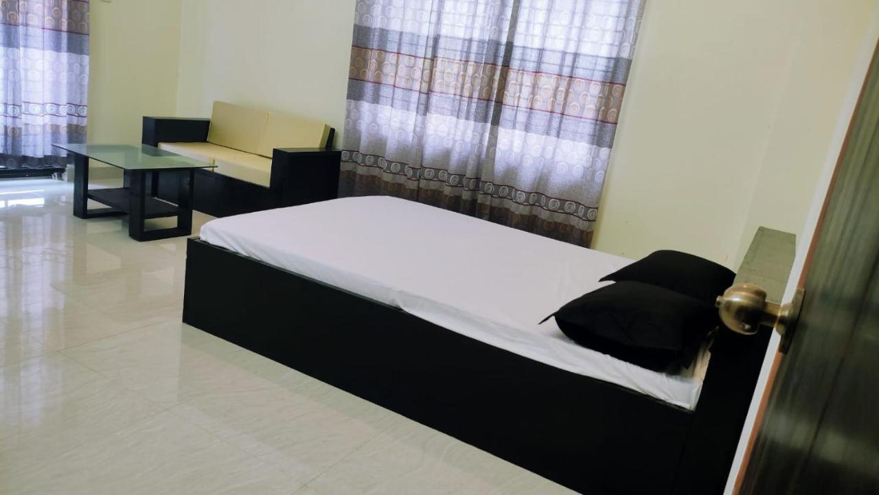 Rose Garden Guest House Khulna Buitenkant foto